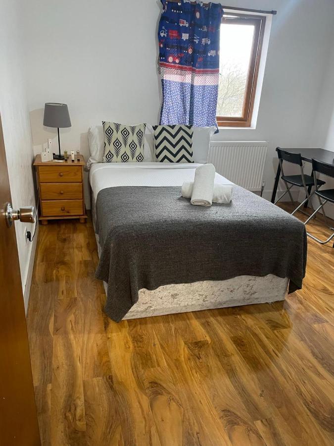 Sw16 Norbury Guesthouse Londýn Exteriér fotografie
